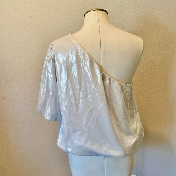 I.N.C. Off-Shoulder Asymmetrical Silvery Blouse‎ Women’s Large Liquid Look - Picture 6 of 8
